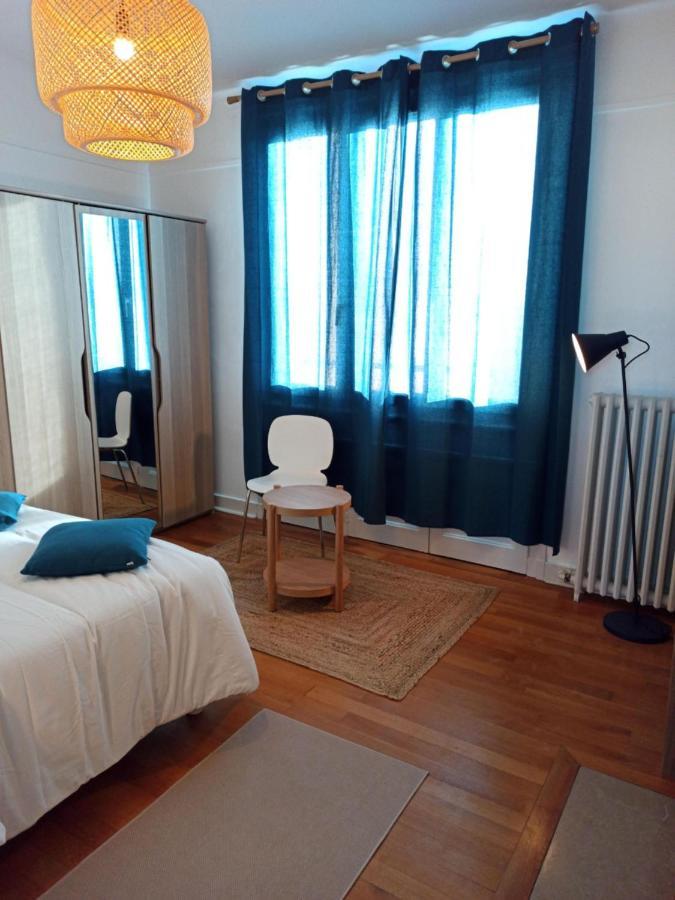 Spacieux Appartement Au Centre Du Mans Le Mans Zewnętrze zdjęcie