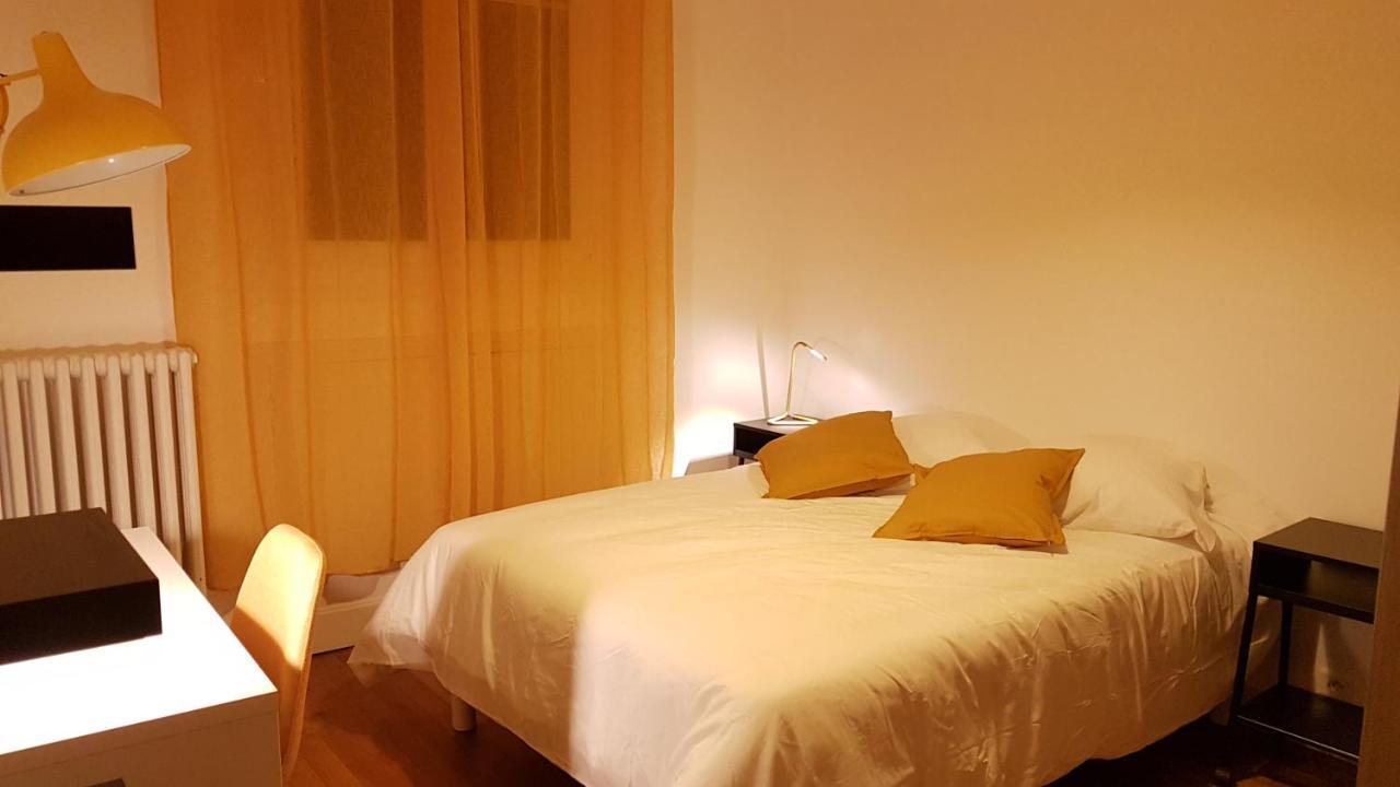 Spacieux Appartement Au Centre Du Mans Le Mans Zewnętrze zdjęcie